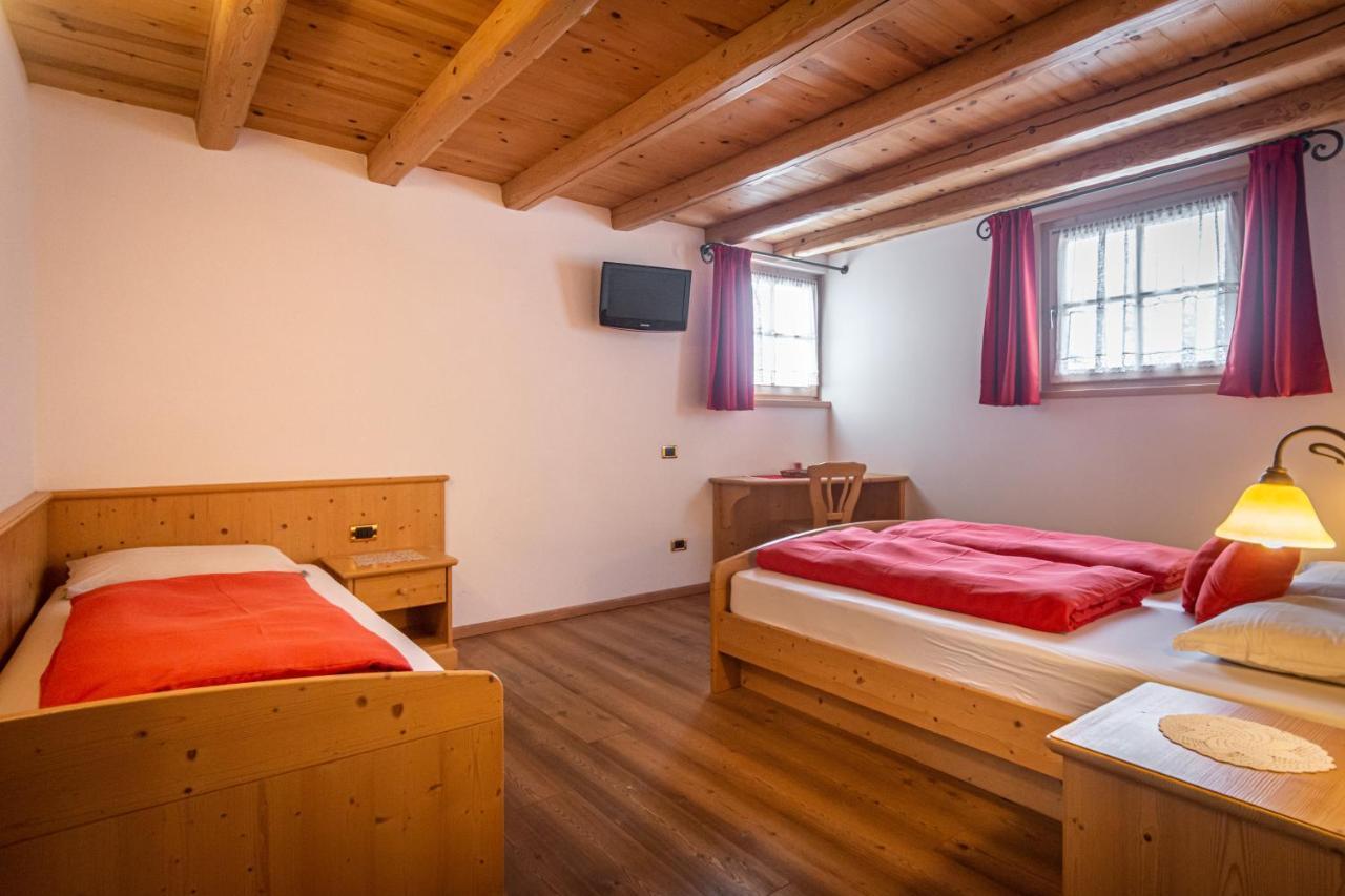 Agriturismo Maso Santa Libera เตเซโร ภายนอก รูปภาพ